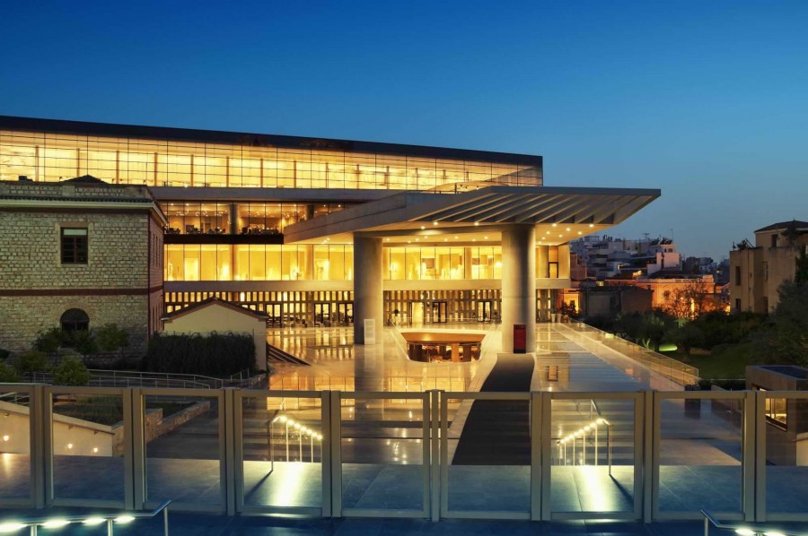 acropolis museum night